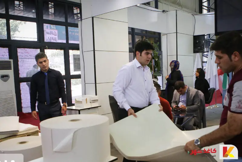 تعویق نمایشگاه کاغذ و مقوا